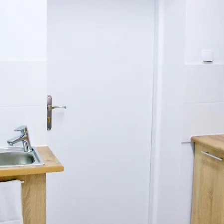 Apartahotel Astra 3*