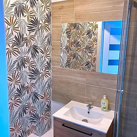Aparthotel Astra 3*